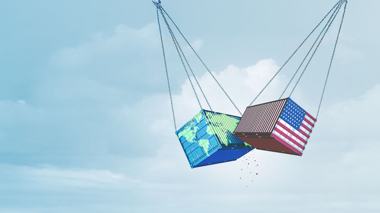Trumps US-Wirtschaftspolitik im Fokus: Zwei Container, die am Hafen gegeneinander prallen: ein Container aus den USA, ein Container aus dem Rest der Welt.