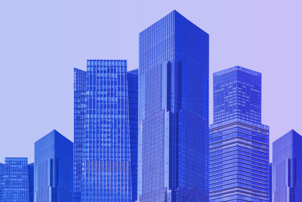Urbane Wolkenkratzer, Symbolbild für: Transparenz als Rettungsanker für den Immobilienmarkt